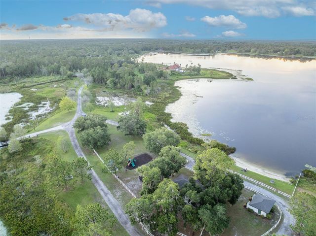 261 SEMINOLE WOODS BOULEVARD, Geneva, FL 32732
