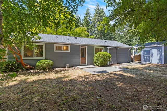 22605 61st Avenue W, Mountlake Terrace, WA 98043