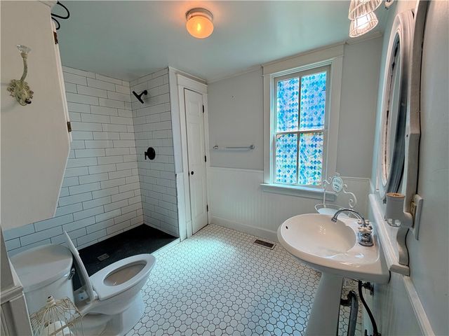 511 Pecan Street, Rogers, AR 72756