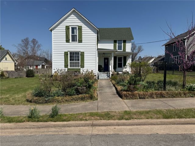 511 Pecan Street, Rogers, AR 72756