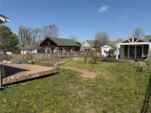 511 Pecan Street, Rogers, AR 72756