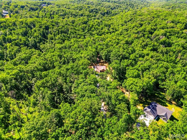 25580 Chaparral, Warrenton, MO 63383