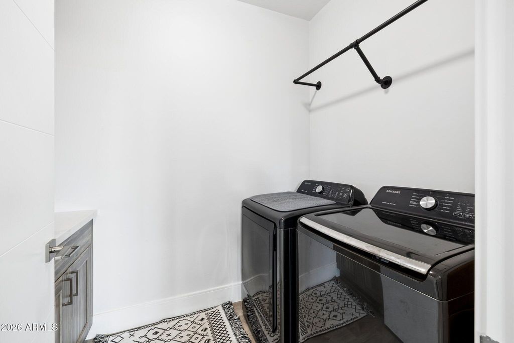Image 34 of property listing at 167 E LEXINGTON Avenue, Gilbert, AZ 85234