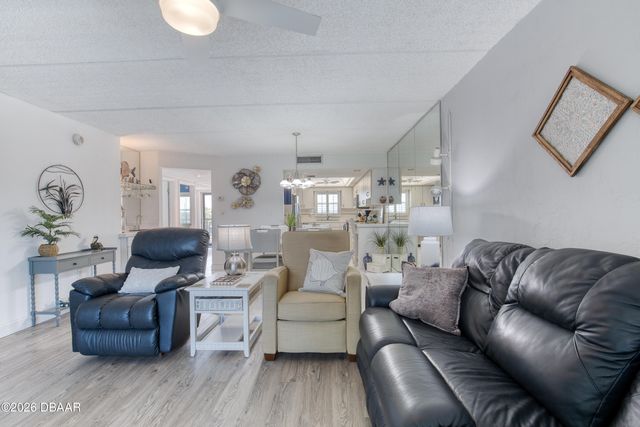 2290 Ocean Shore Blvd Apt 207, Ormond Beach, FL 32176