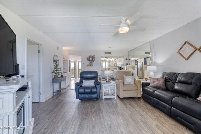 2290 Ocean Shore Blvd Apt 207, Ormond Beach, FL 32176