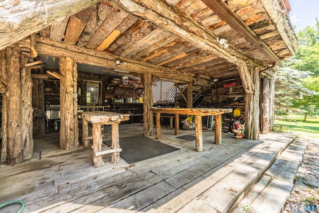 17 Sweet Meadow Road, Newtown, CT 06470