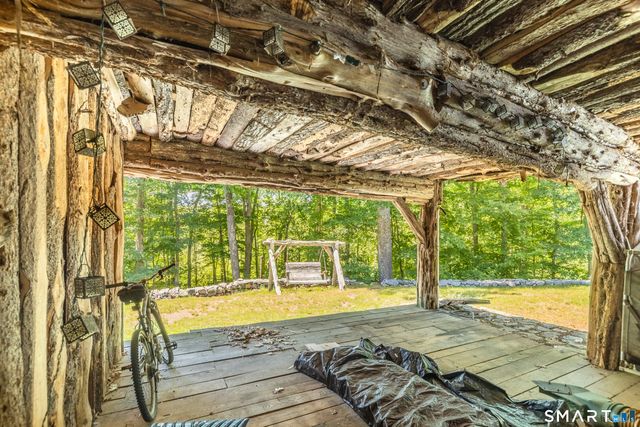 17 Sweet Meadow Road, Newtown, CT 06470