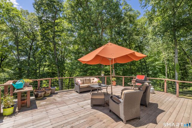 17 Sweet Meadow Road, Newtown, CT 06470