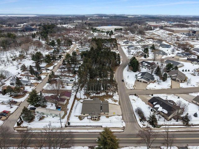 1601 TIMBER TRAIL, Shawano, WI 54166