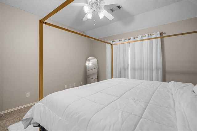 2722 Hills Boulevard, Van Buren, AR 72956