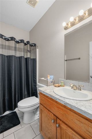 2722 Hills Boulevard, Van Buren, AR 72956