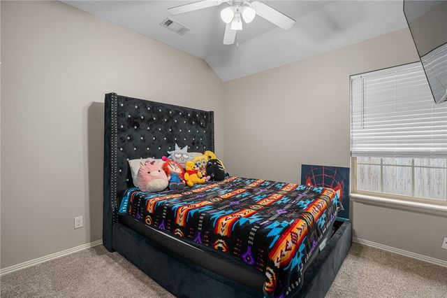 2722 Hills Boulevard, Van Buren, AR 72956