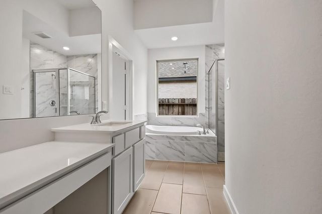 13051 Wandering Ridge Lane, Conroe, TX 77302