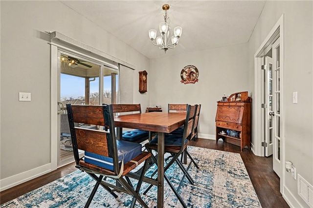 8715 NW 74th Terrace, Kansas City, MO 64152