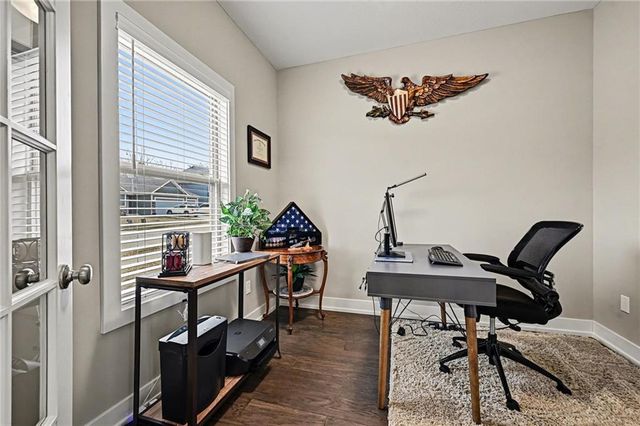 8715 NW 74th Terrace, Kansas City, MO 64152