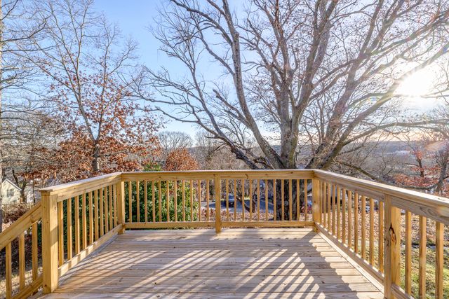 6 Prospect Street, Putnam, CT 06260