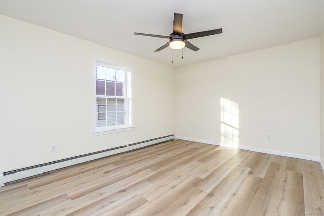 6 Prospect Street, Putnam, CT 06260