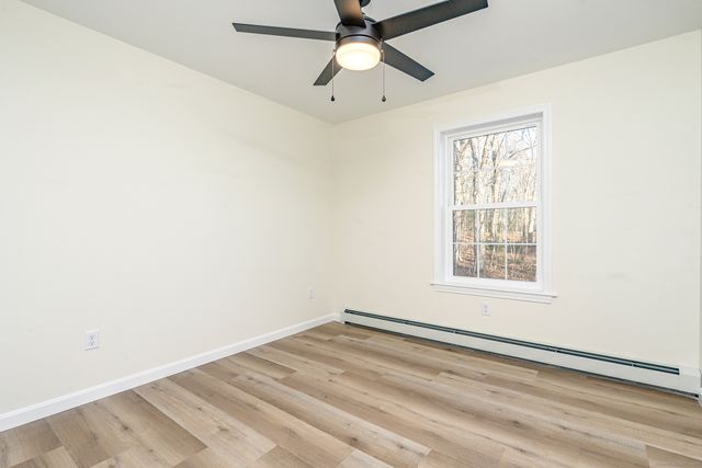 6 Prospect Street, Putnam, CT 06260