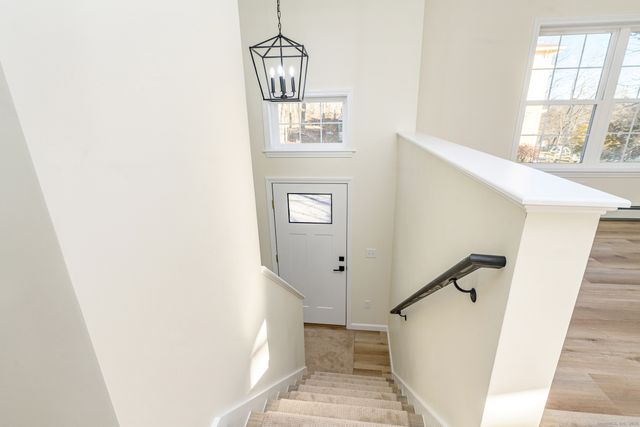 6 Prospect Street, Putnam, CT 06260