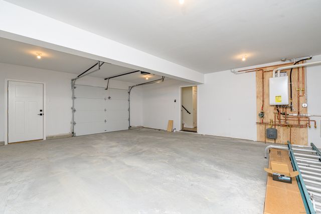 6 Prospect Street, Putnam, CT 06260