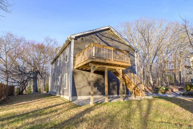 6 Prospect Street, Putnam, CT 06260