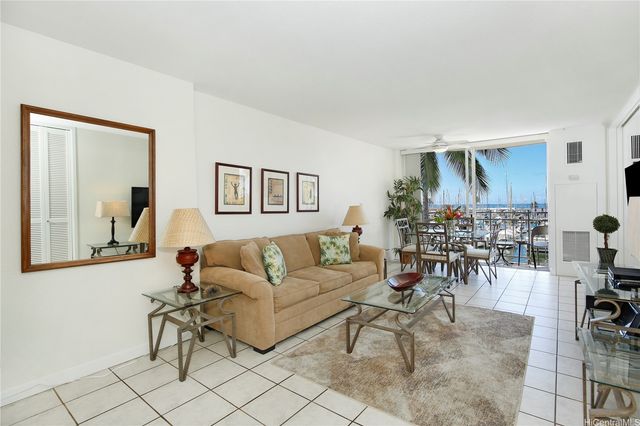 1765 Ala Moana Boulevard 388, Honolulu, HI 96815