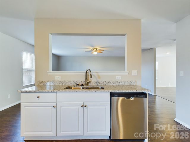 12621 Dervish Lane, Charlotte, NC 28269