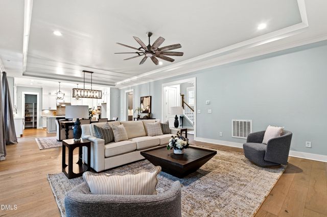 23 Bonterra Way, Chapel Hill, NC 27516