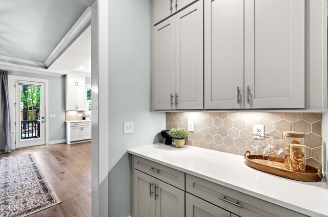 23 Bonterra Way, Chapel Hill, NC 27516