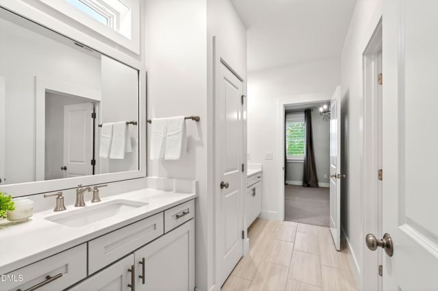 23 Bonterra Way, Chapel Hill, NC 27516