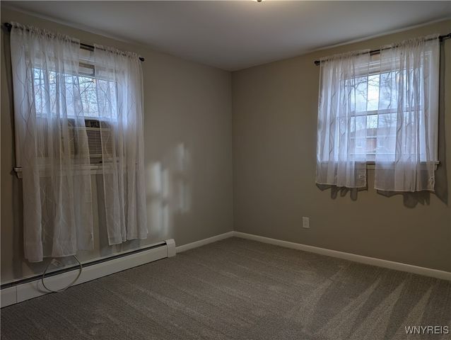 13 Crescent Drive, Newstead, NY 14001