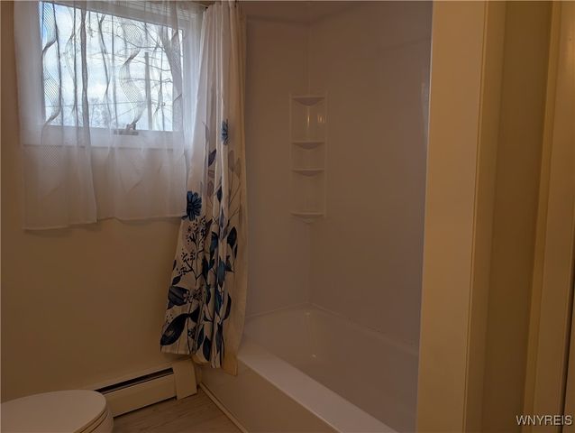 13 Crescent Drive, Newstead, NY 14001