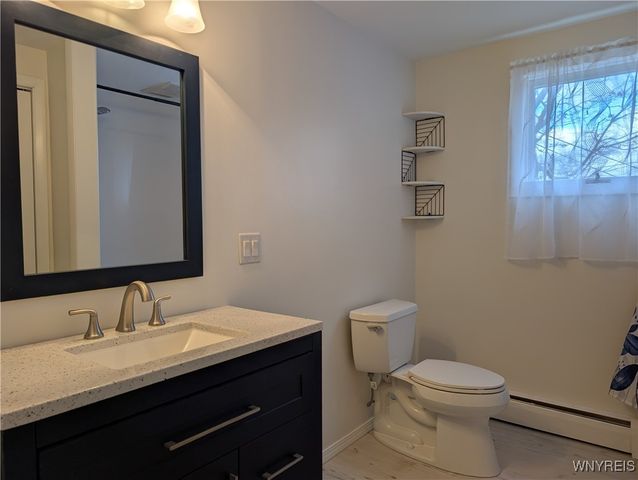 13 Crescent Drive, Newstead, NY 14001