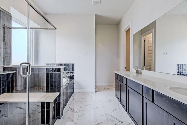 177 Peninsula Point Drive, Montgomery, TX 77356