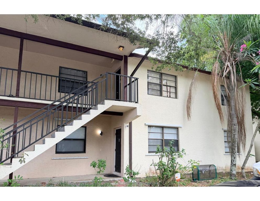 3303 Kirk Road 4, Lake Worth, FL 33461