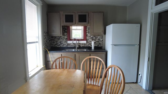 317 N Market Street, Delphi, IN 46923