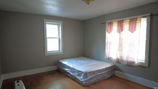 317 N Market Street, Delphi, IN 46923