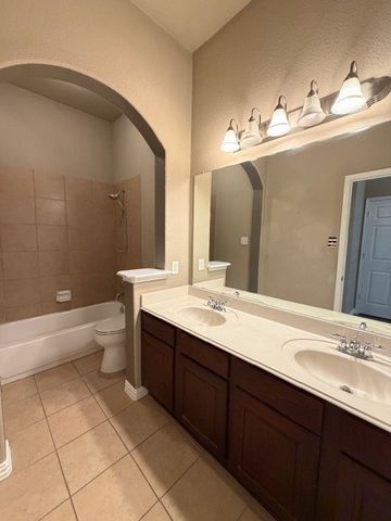 4964 Grinstein Drive, Fort Worth, TX 76244