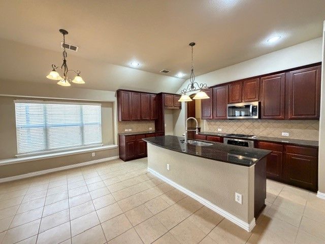 4964 Grinstein Drive, Fort Worth, TX 76244