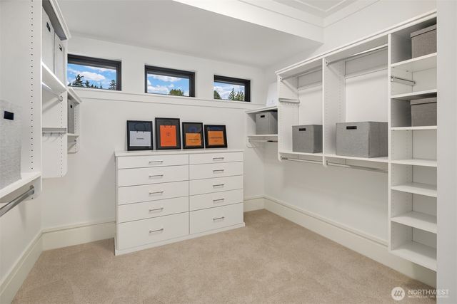9036 NE 26th Street, Clyde Hill, WA 98004