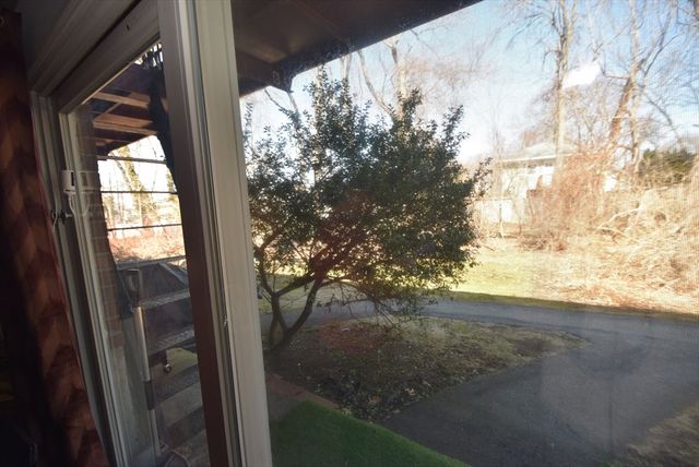 21 Fernview Ave 8, North Andover, MA 01845