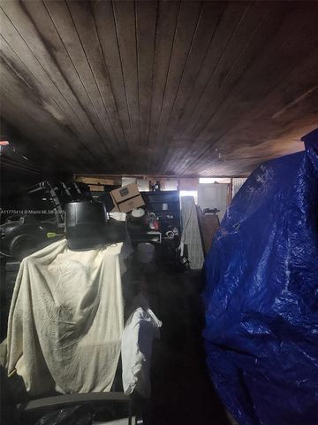 831 NW 140th St, Miami, FL 33168