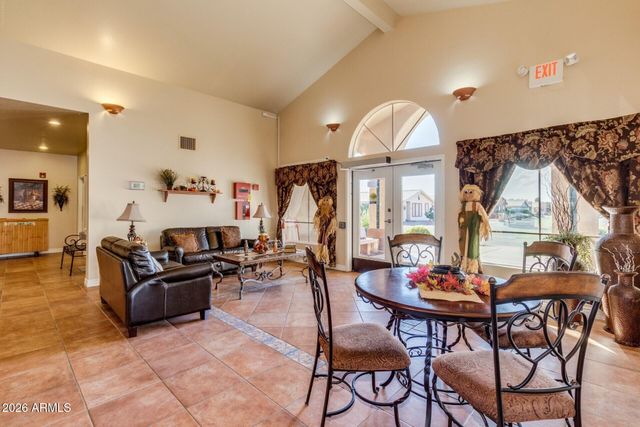 2101 S MERIDIAN Road 274, Apache Junction, AZ 85120