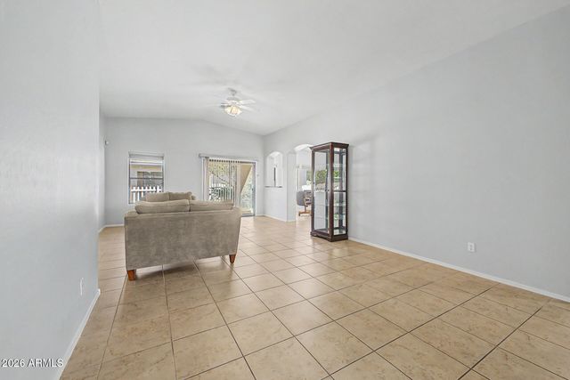 2101 S MERIDIAN Road 274, Apache Junction, AZ 85120