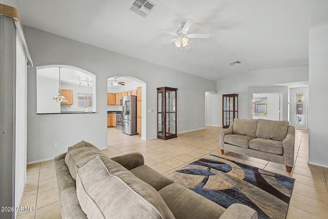 2101 S MERIDIAN Road 274, Apache Junction, AZ 85120