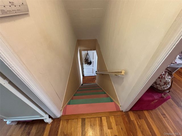 7 Catherine Court, Elmont, NY 11003