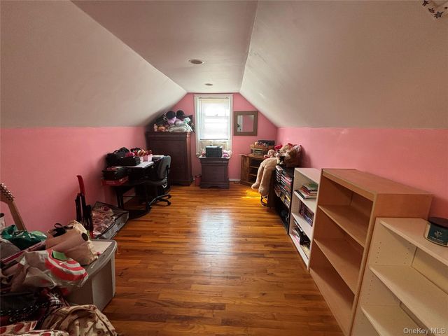 7 Catherine Court, Elmont, NY 11003