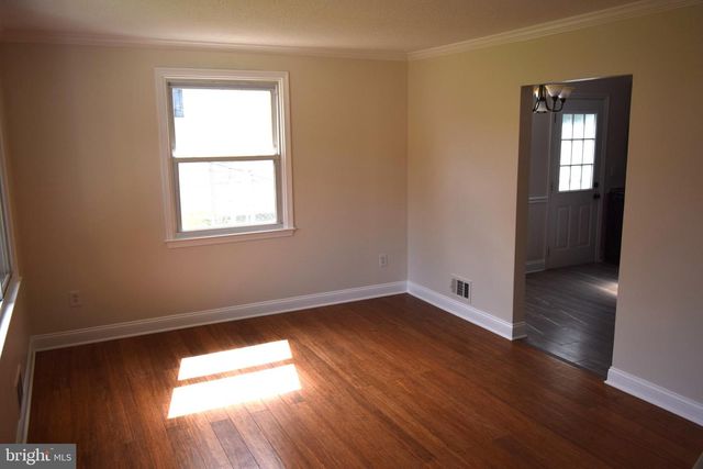 1354 SUDVALE RD, Pikesville, MD 21208