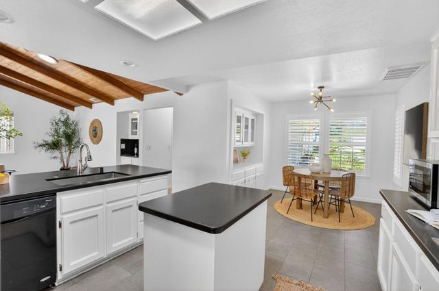 3723 Antelope Way, Rocklin, CA 95677