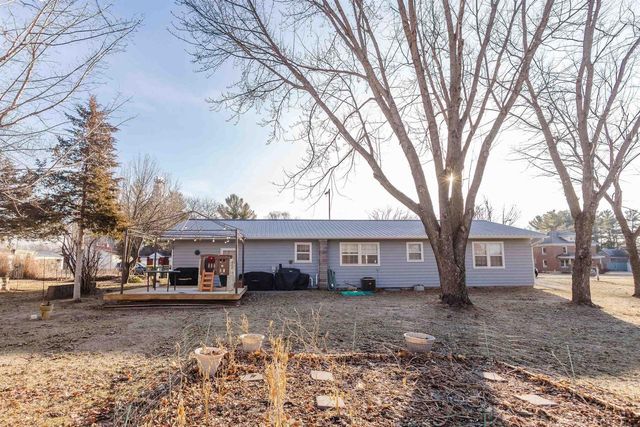 311 S Wisconsin Avenue, Muscoda, WI 53573